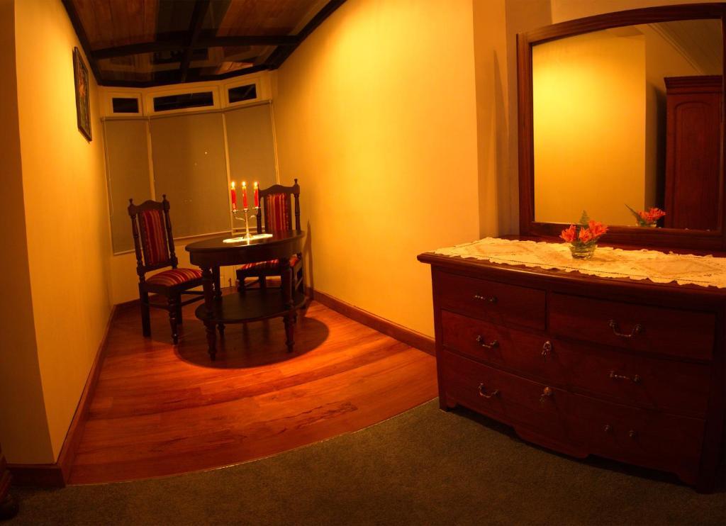 Villa The Firs Nuwara Eliya Habitación foto